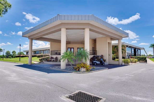 6126 SUNNYVALE DRIVE 2303, Orlando, FL 32822
