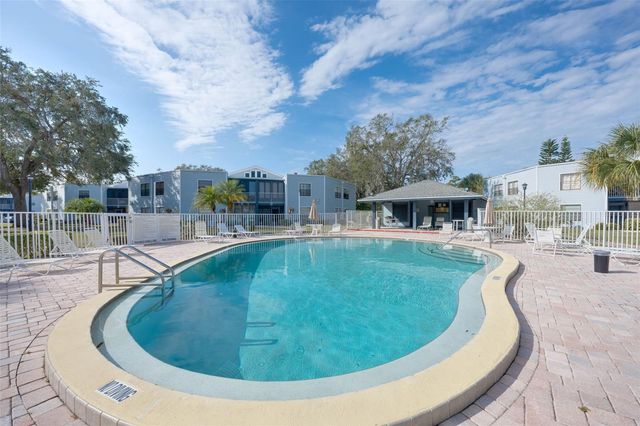 6126 SUNNYVALE DRIVE 2303, Orlando, FL 32822