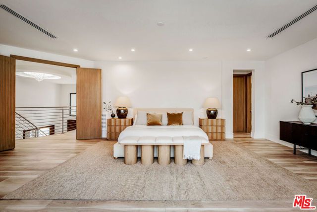 25532 Gaylord Court, Calabasas, CA 91302