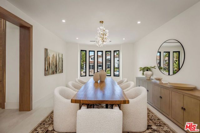 25532 Gaylord Court, Calabasas, CA 91302