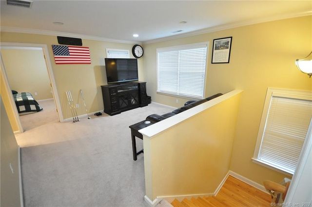 59 Bradford Walk 59, Farmington, CT 06032