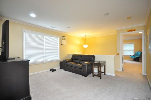 59 Bradford Walk 59, Farmington, CT 06032