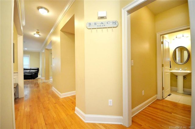 59 Bradford Walk 59, Farmington, CT 06032