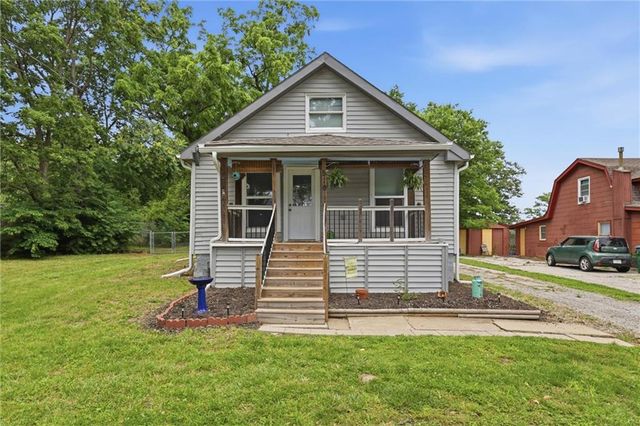 510 Lindberg Drive, Kansas City, MO 64118