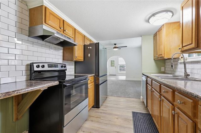 510 Lindberg Drive, Kansas City, MO 64118