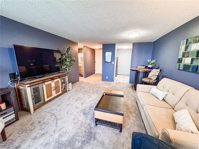 25801 Lake Shore Boulevard, Euclid, OH 44132