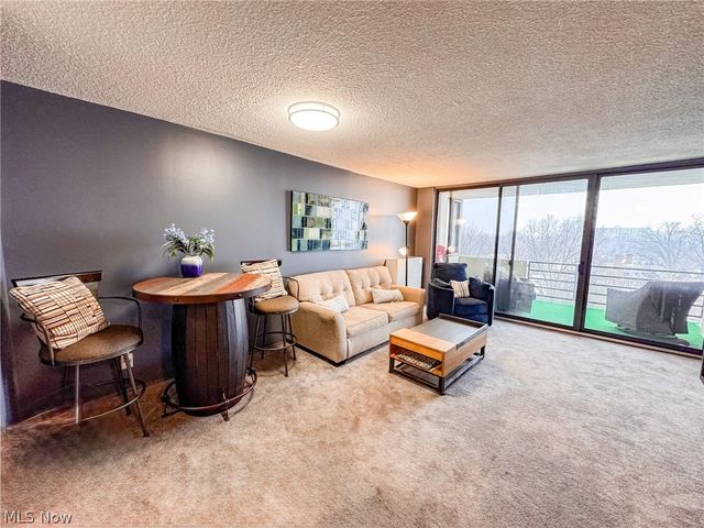 25801 Lake Shore Boulevard, Euclid, OH 44132