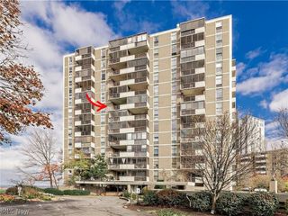 25801 Lake Shore Boulevard, Euclid, OH 44132