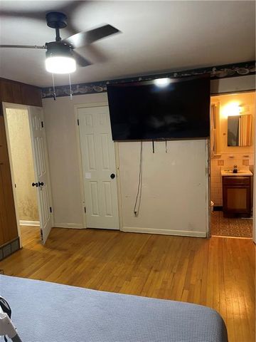 205 E Maple Street, Raymore, MO 64083
