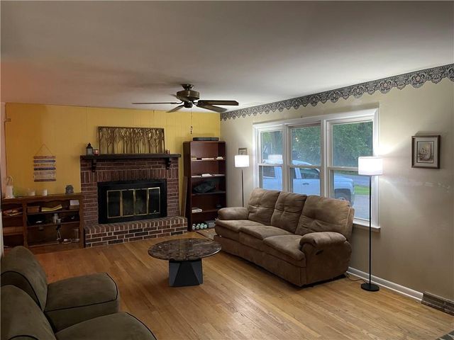 205 E Maple Street, Raymore, MO 64083