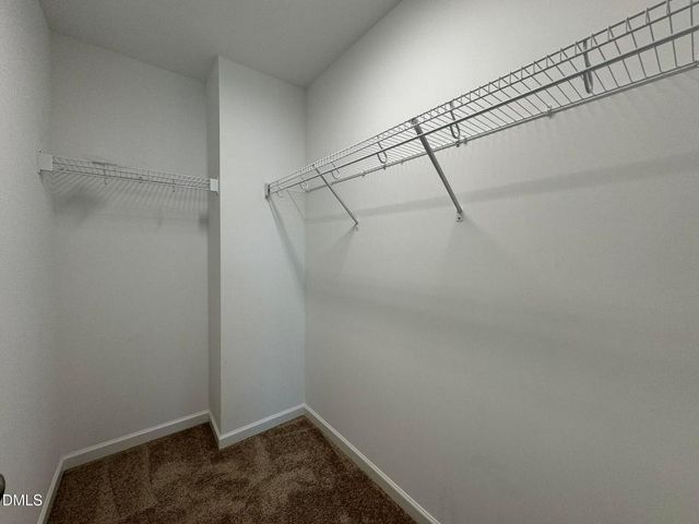 913 Briar Gate Drive, Holly Springs, NC 27540