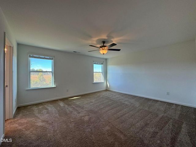 913 Briar Gate Drive, Holly Springs, NC 27540