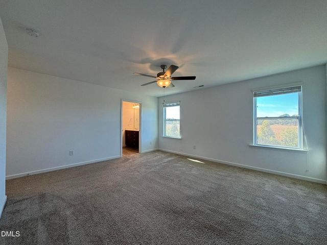 913 Briar Gate Drive, Holly Springs, NC 27540