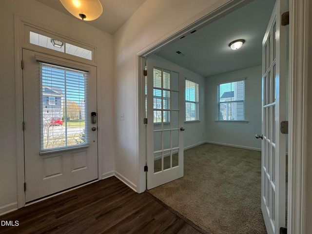 913 Briar Gate Drive, Holly Springs, NC 27540