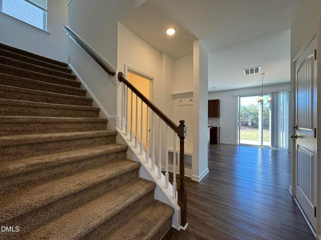 913 Briar Gate Drive, Holly Springs, NC 27540
