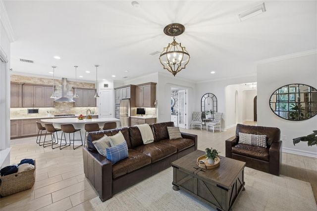 28415 MARSCIANO LANE, Wesley Chapel, FL 33543