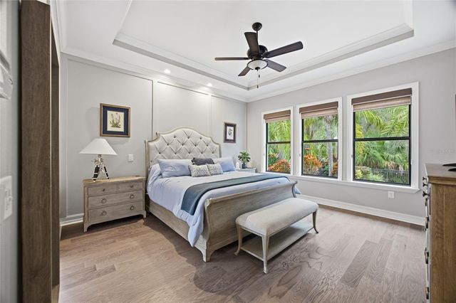 28415 MARSCIANO LANE, Wesley Chapel, FL 33543