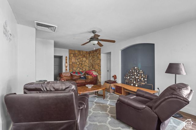1731 VALLEY VIEW DR, Layton, UT 84040