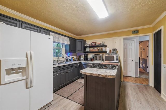 3191 Limrick Lane, Snellville, GA 30039