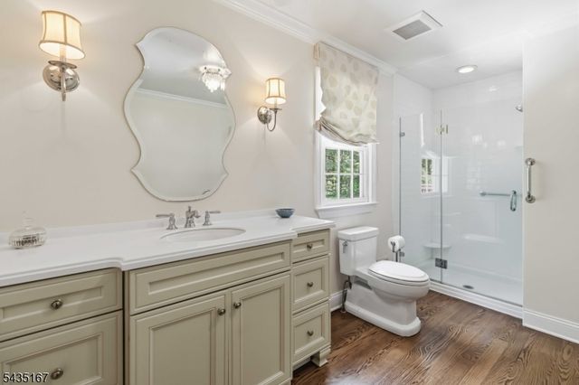 31 Laura Ln, Morris Twp., NJ 07960