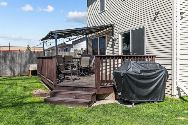 223 ALLEN AVENUE, Oshkosh, WI 54901