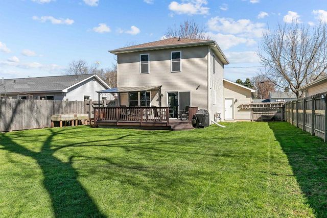 223 ALLEN AVENUE, Oshkosh, WI 54901