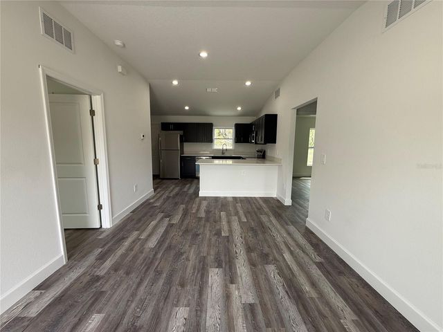 14 LOCUST RADIAL CIRCLE, Ocala, FL 34472