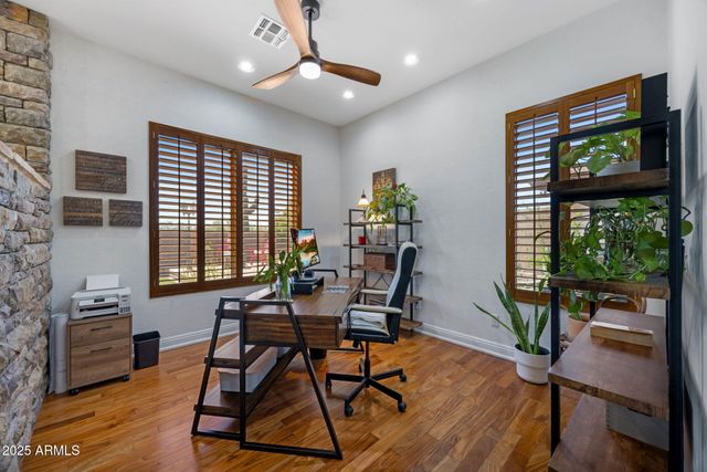 41646 N EMERALD LAKE Drive, Anthem, AZ 85086