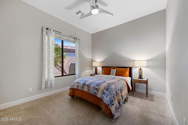 41646 N EMERALD LAKE Drive, Anthem, AZ 85086