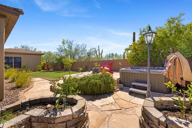 41646 N EMERALD LAKE Drive, Anthem, AZ 85086