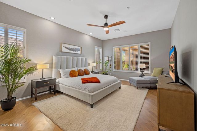 41646 N EMERALD LAKE Drive, Anthem, AZ 85086