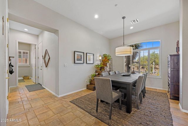 41646 N EMERALD LAKE Drive, Anthem, AZ 85086