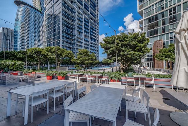 495 Brickell avenue 2201, Miami, FL 33131