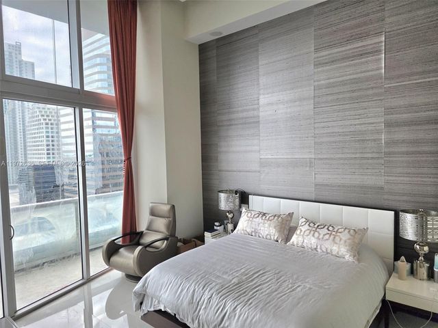 495 Brickell avenue 2201, Miami, FL 33131