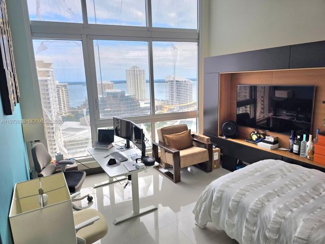 495 Brickell avenue 2201, Miami, FL 33131