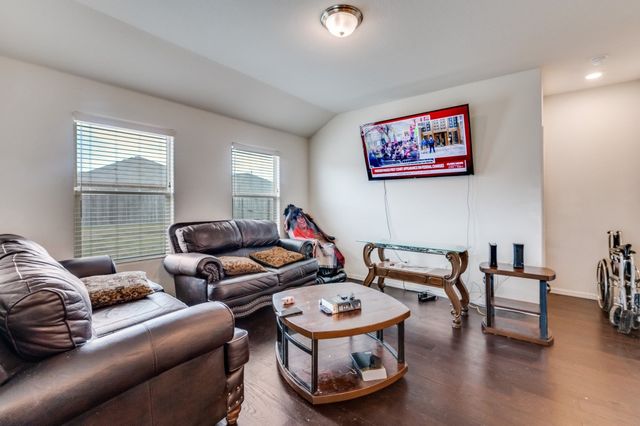 7944 Ballater Drive, Fort Worth, TX 76123