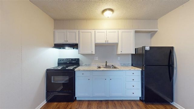 500 Foch Street 15, Bryan, TX 77801