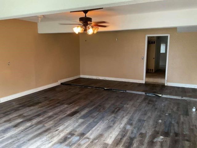 543 Bluebonnet Drive, Freeport, TX 77541