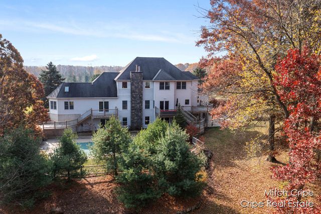 14186 S Mocking Bird Lane, Grant, MI 49327