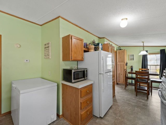 77 Ash Lane, Starksboro, VT 05487