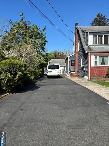 104 John Place, Bergenfield, NJ 07621