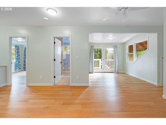 2540 Sw 76TH Ave, Portland, OR 97225