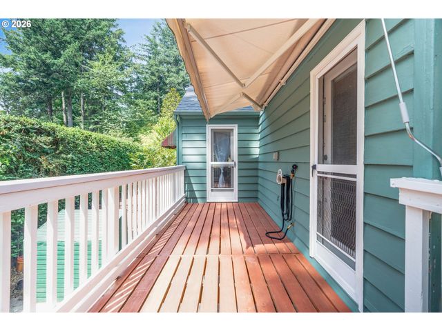 2540 Sw 76TH Ave, Portland, OR 97225