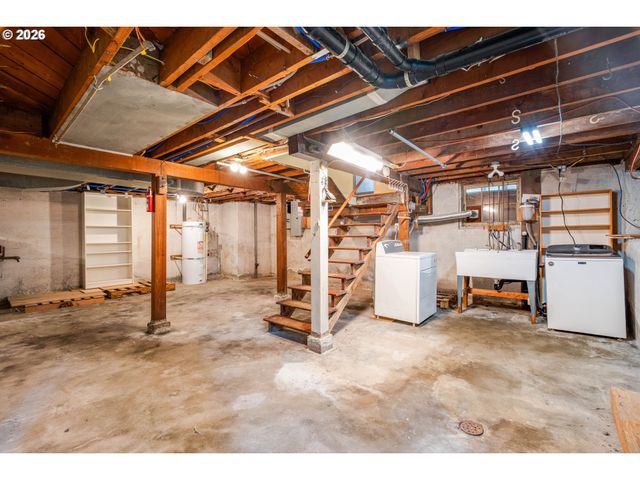 2540 Sw 76TH Ave, Portland, OR 97225