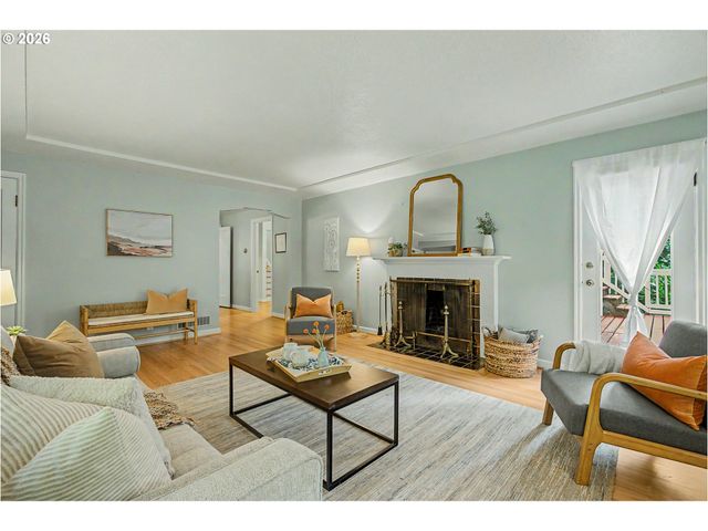 2540 Sw 76TH Ave, Portland, OR 97225