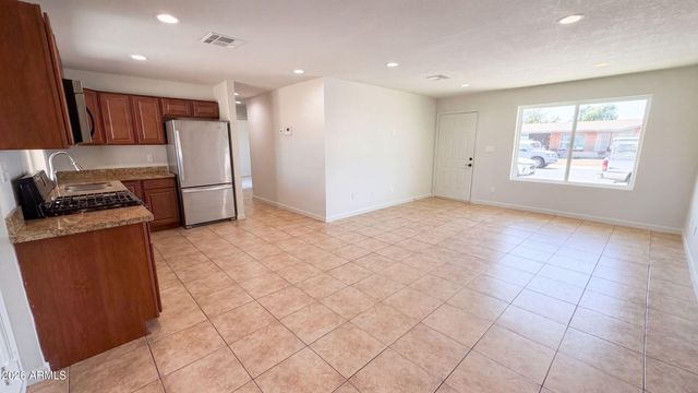 7312 W MESCAL Street, Peoria, AZ 85345