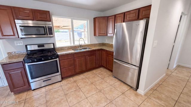 7312 W MESCAL Street, Peoria, AZ 85345