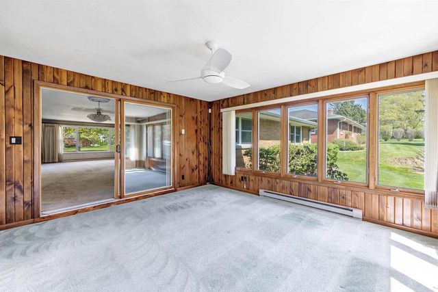 121 ST FRANCIS DRIVE, Green Bay, WI 54301