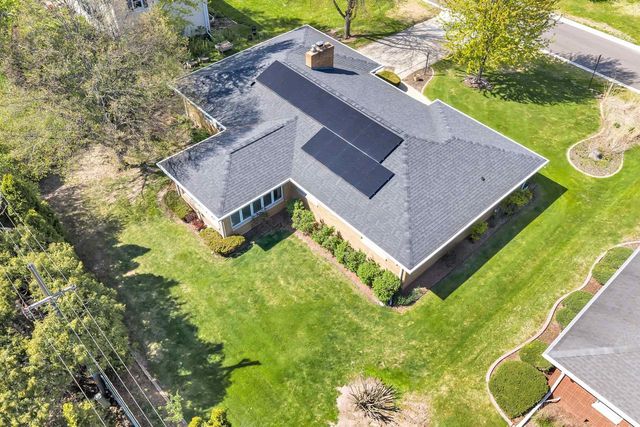 121 ST FRANCIS DRIVE, Green Bay, WI 54301