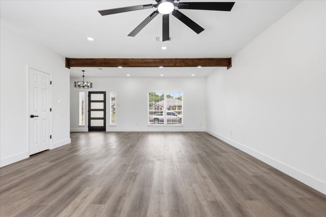 1428 Chapman Drive, Lancaster, TX 75134
